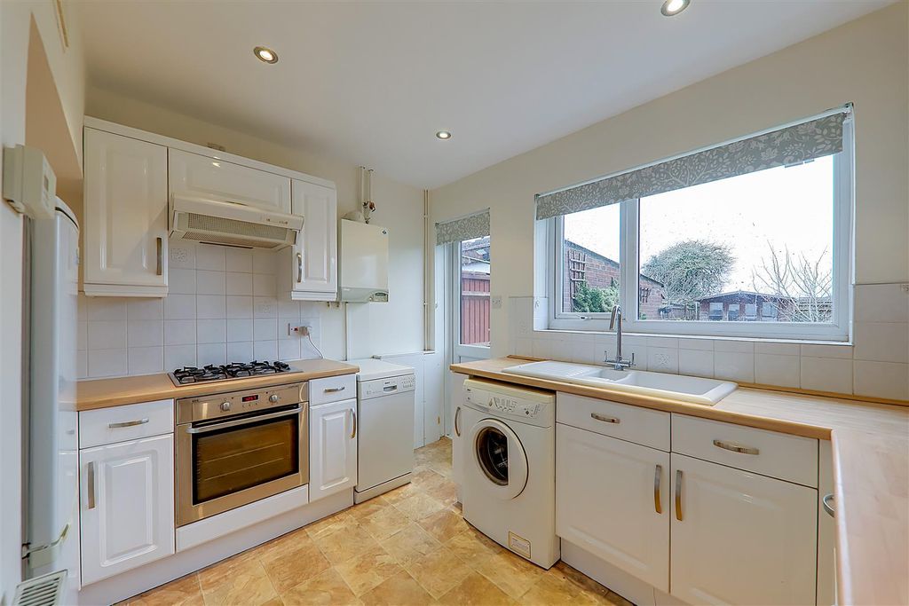 Property photo 3 of 13 Img_8382-Img_8384.Jpg