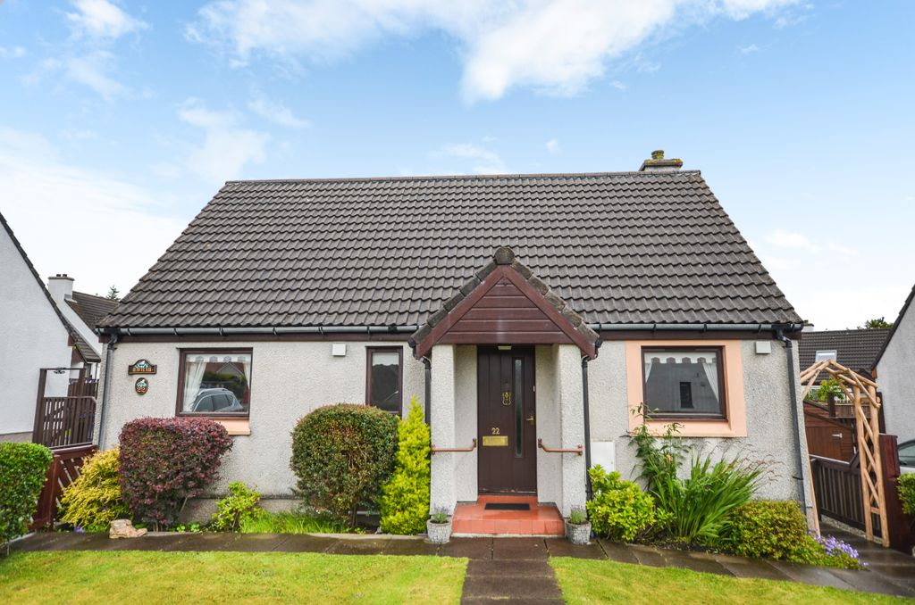 Property photo 1 of 34