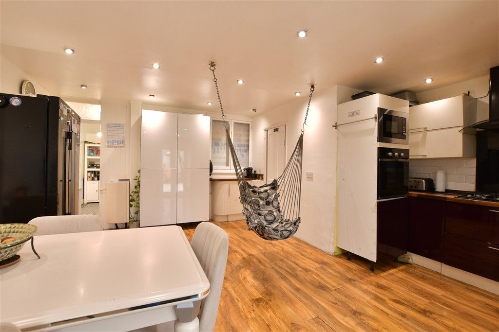 Property photo 3 of 23 Kitchen/Dining Room