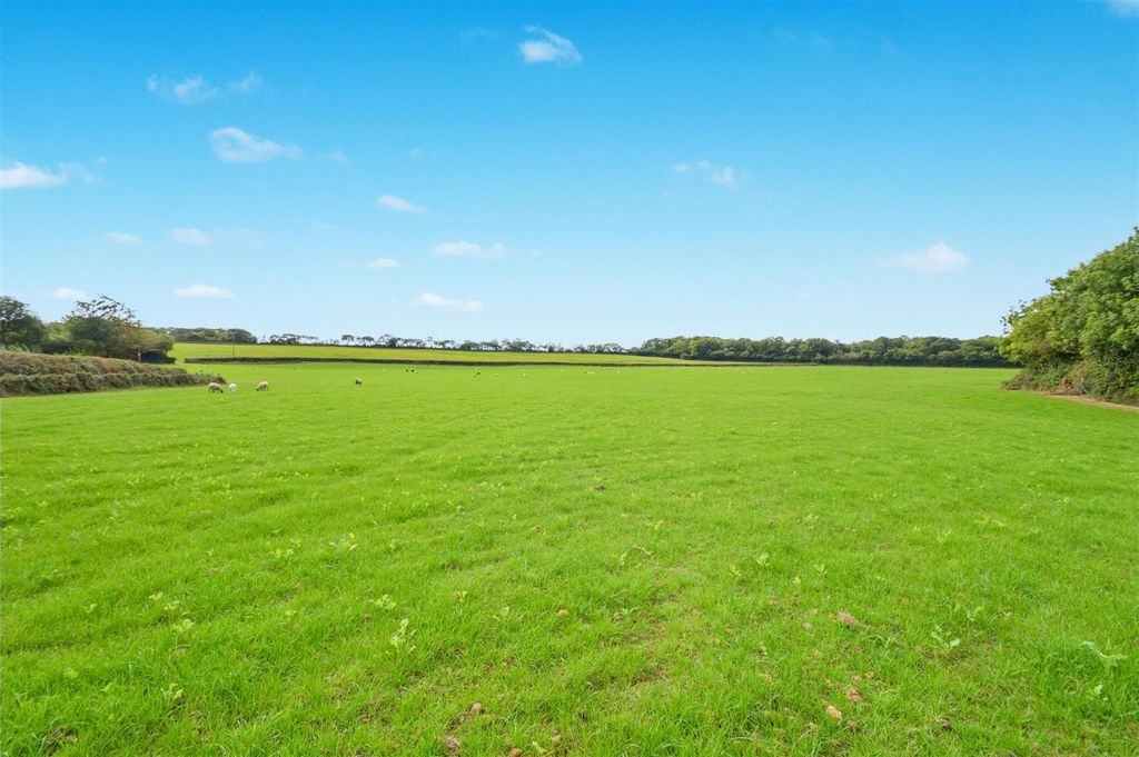 Property photo 2 of 2 Land
