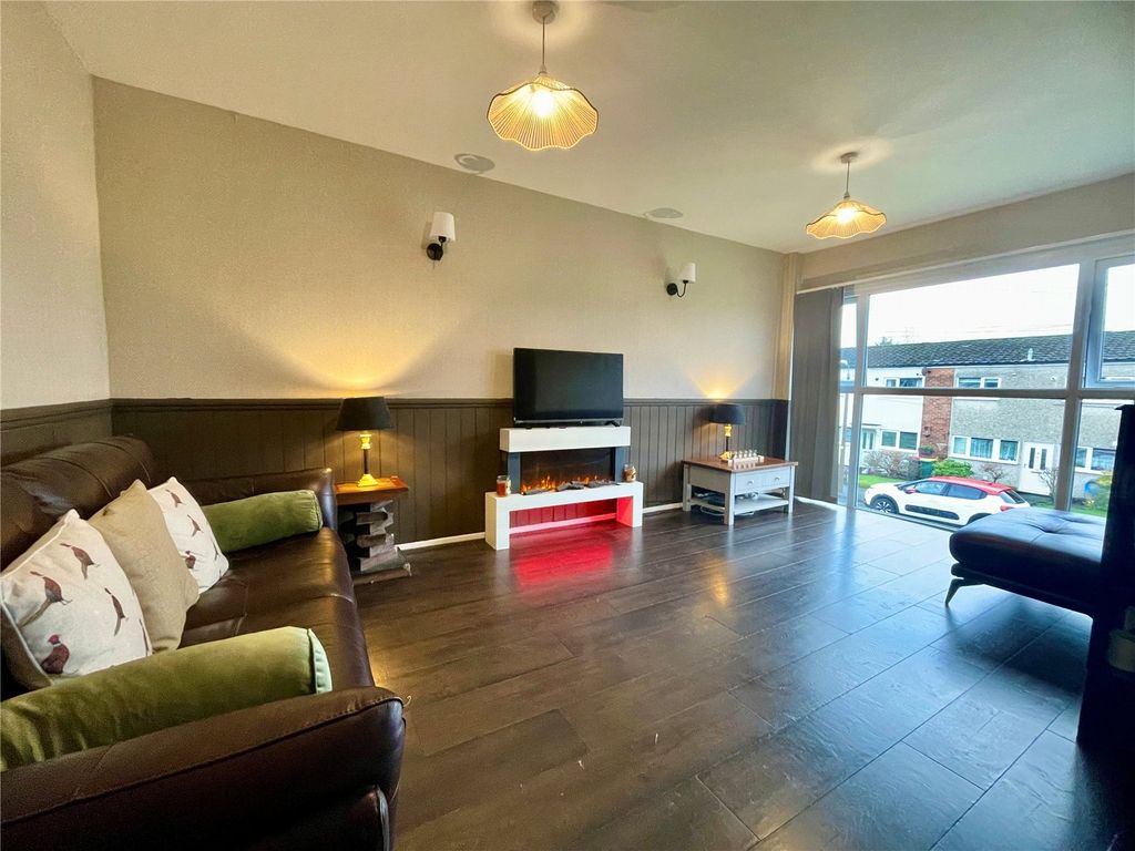 Property photo 2 of 10 Lounge/Diner