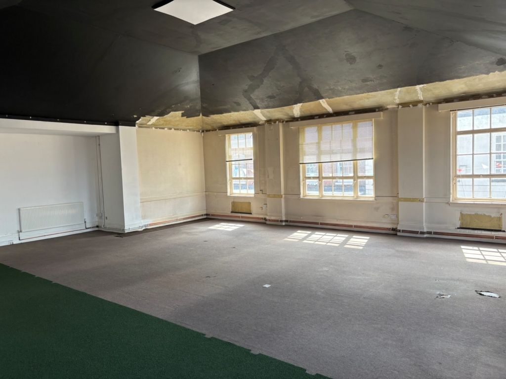 Property photo 3 of 5