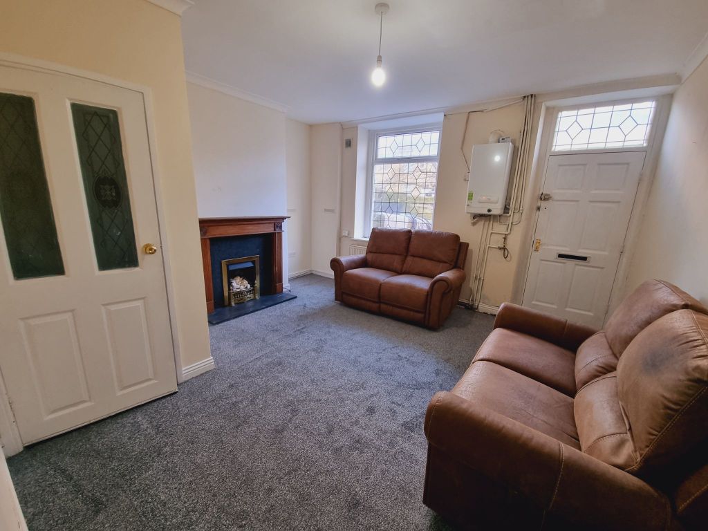 Property photo 2 of 13 Photograph 2