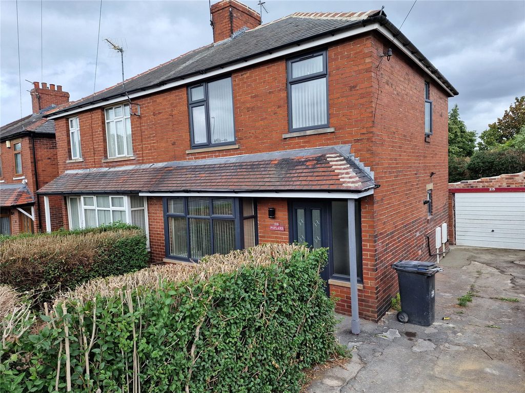 Property photo 1 of 19 Picture No. 04