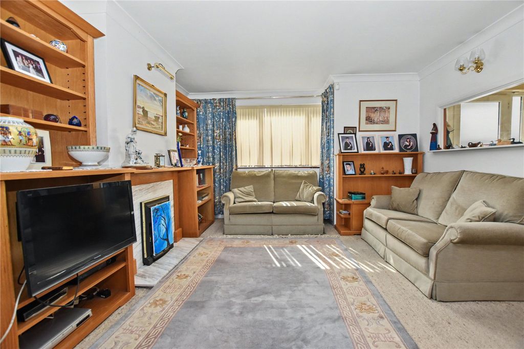 Property photo 3 of 21 Picture No. 20