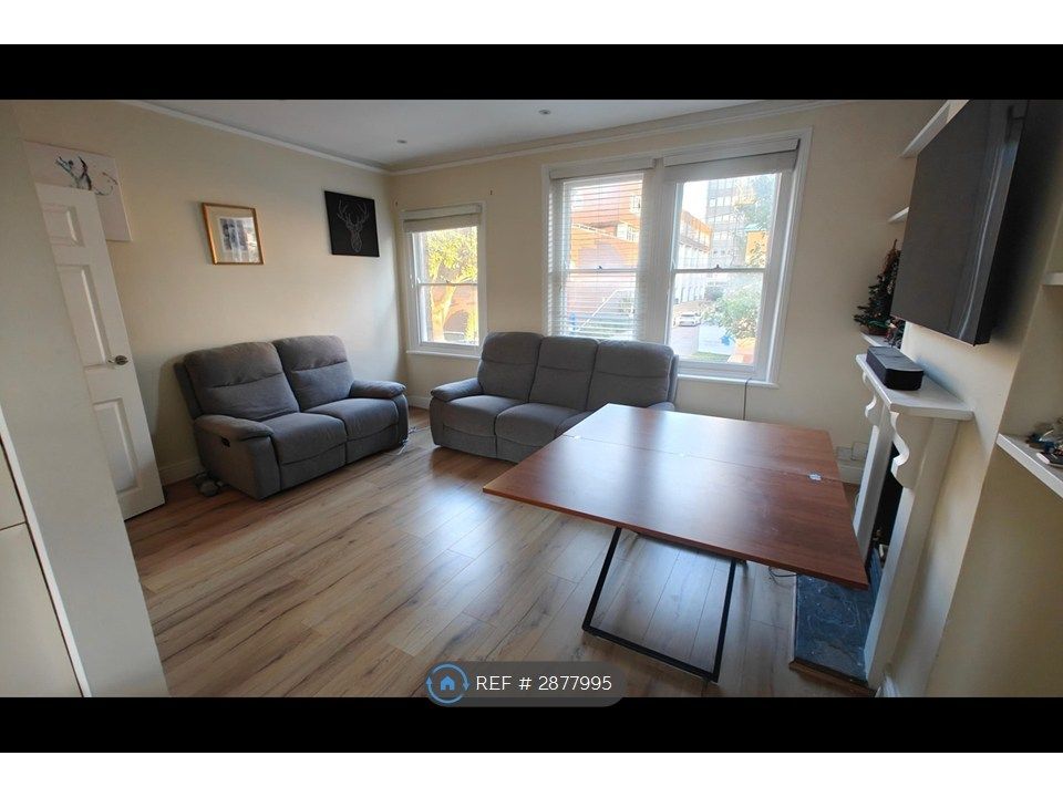 Property photo 1 of 4