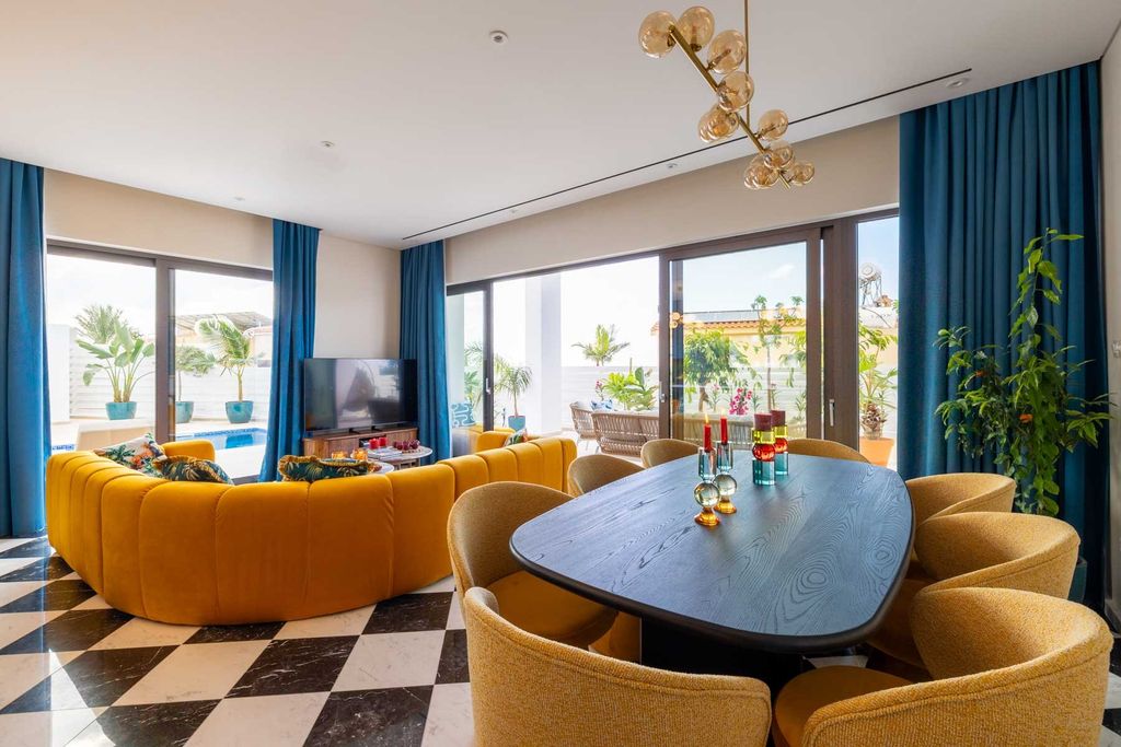 Property photo 3 of 30