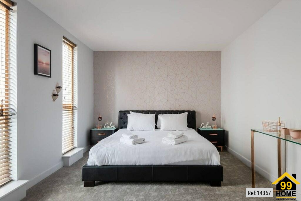 Property photo 3 of 14 Photo 2