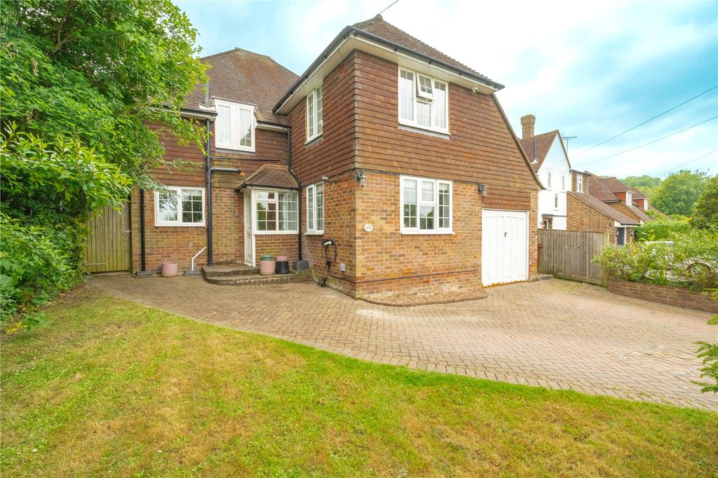 Property photo 1 of 26 Picture No. 08