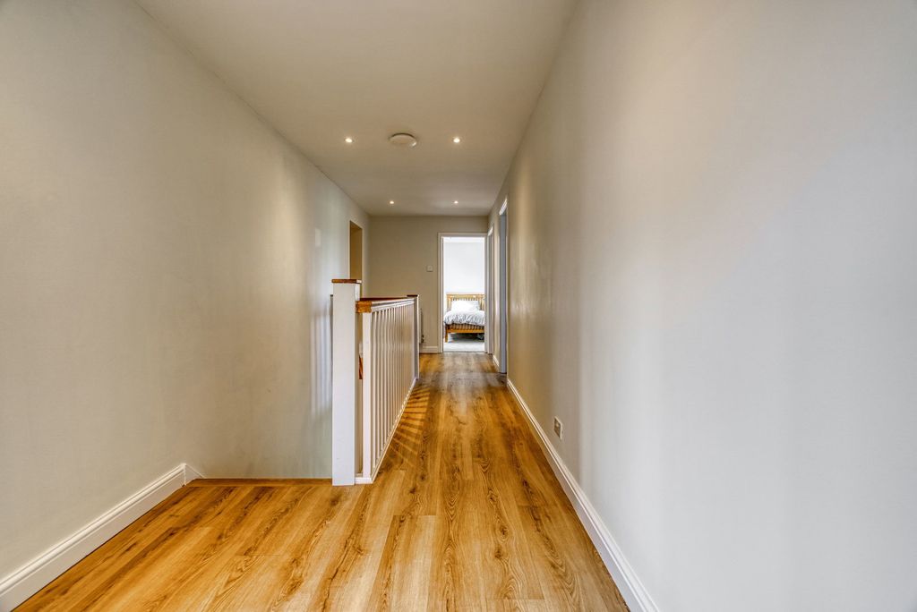 Additional image 13 of 5 bed detached house for saleMeadow Croft, Cross Lanes, Wrexham LL13