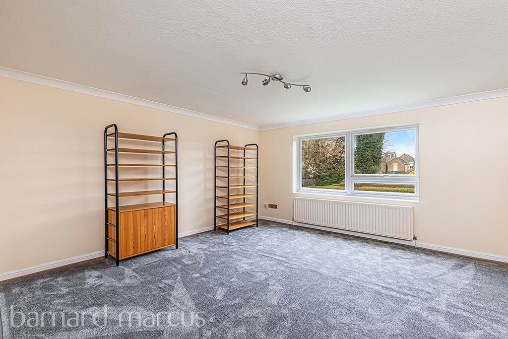 Property photo 3 of 8 Living Room