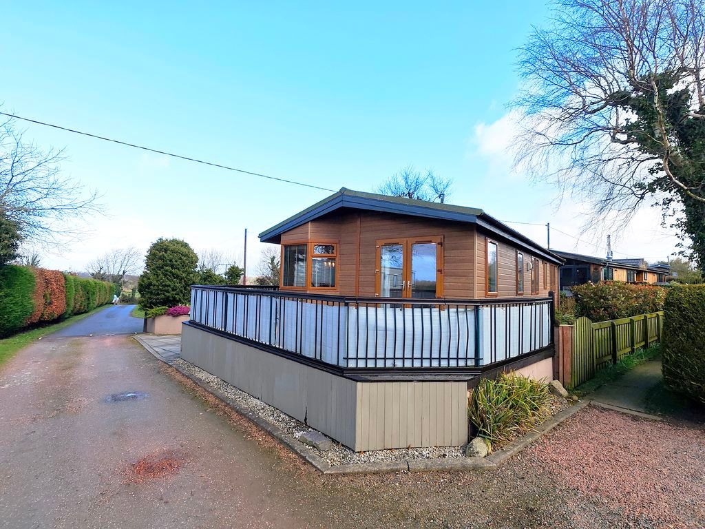 Property photo 2 of 17 Photo 2