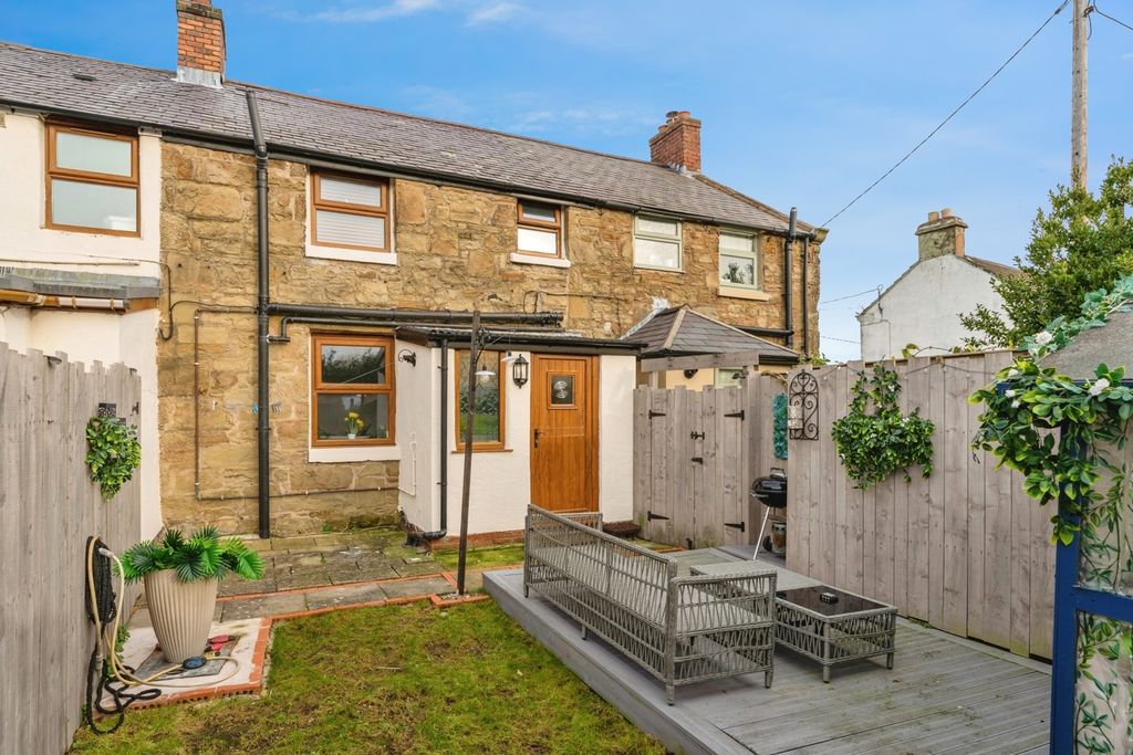 Property photo 1 of 19 Pbox-Img.Jpg