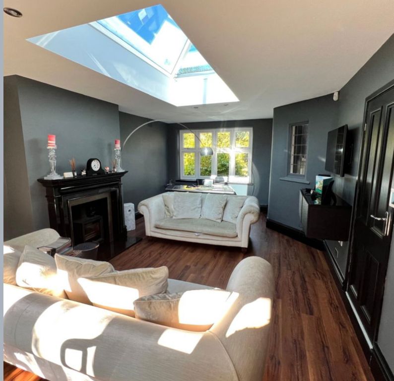 Property photo 2 of 21