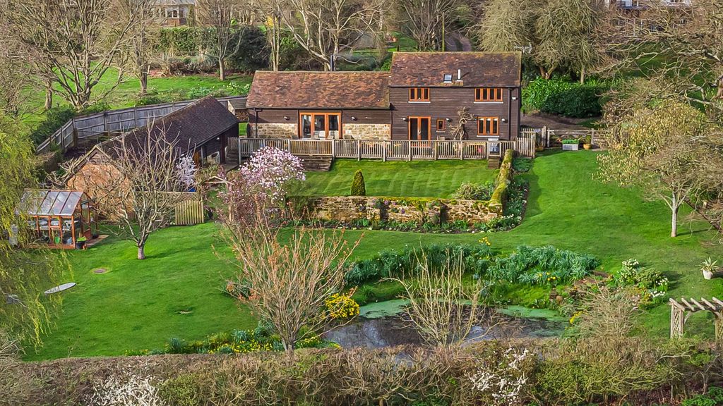 Property photo 1 of 34