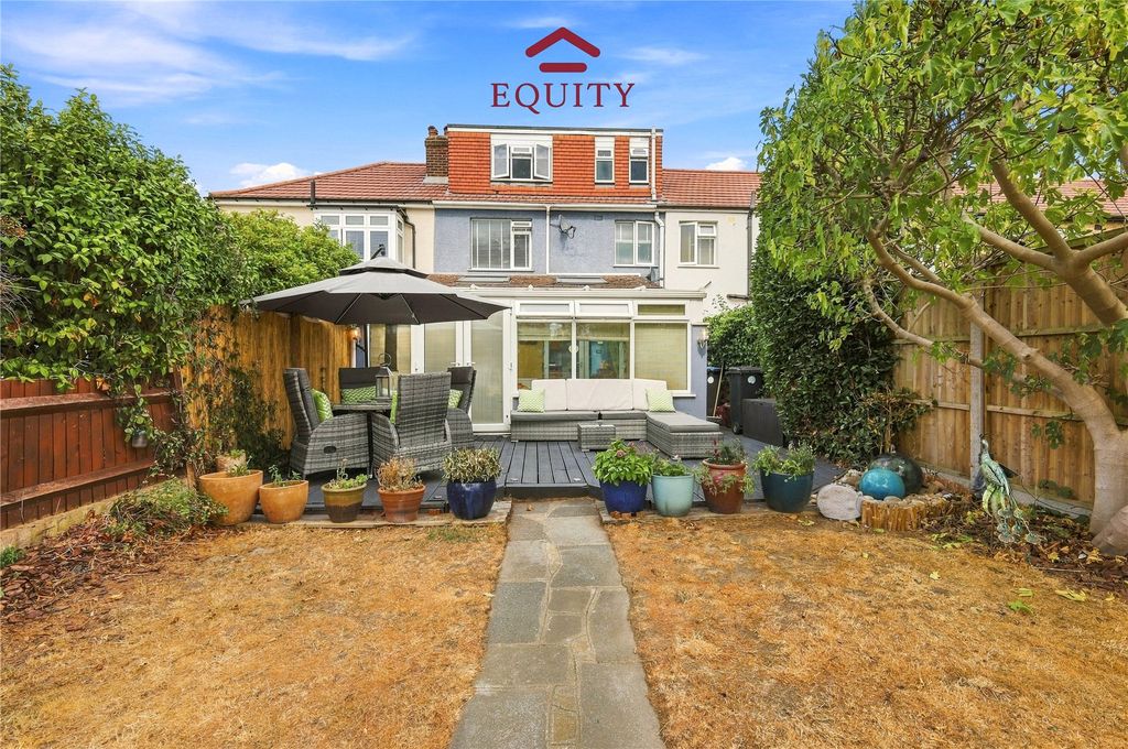 Property photo 3 of 27 Picture No. 39