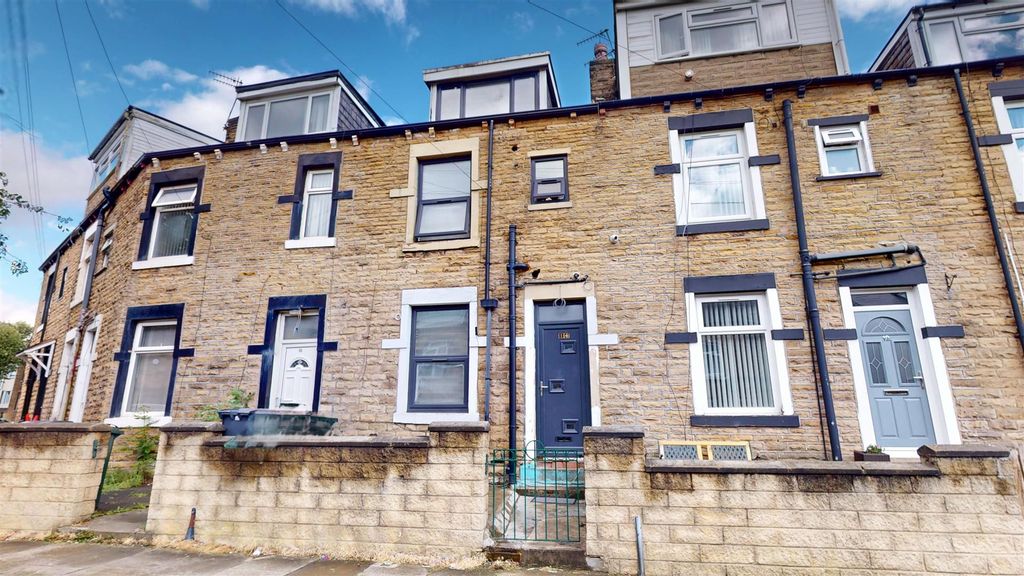 Property photo 1 of 10 External
