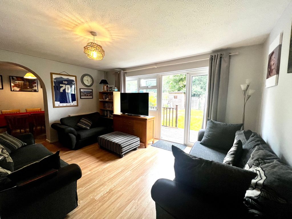 Property photo 2 of 6
