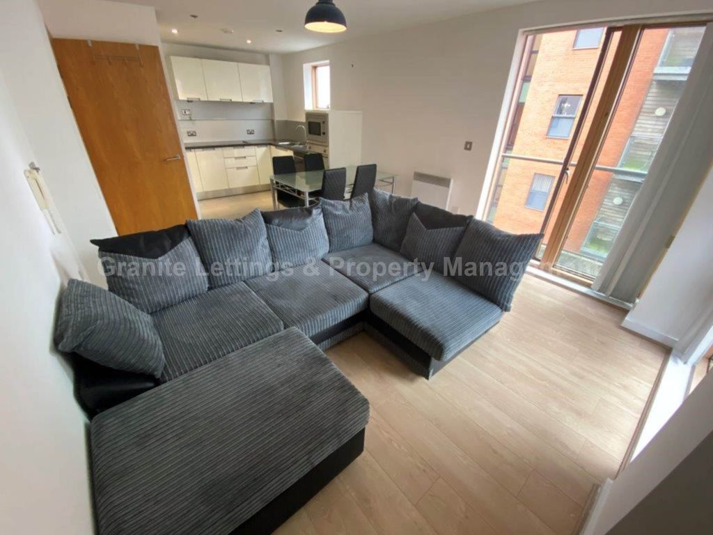 Property photo 2 of 13