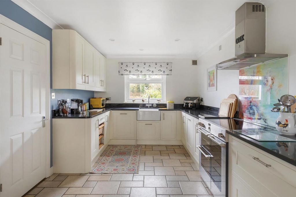 Property photo 3 of 29 010A4874.Jpg