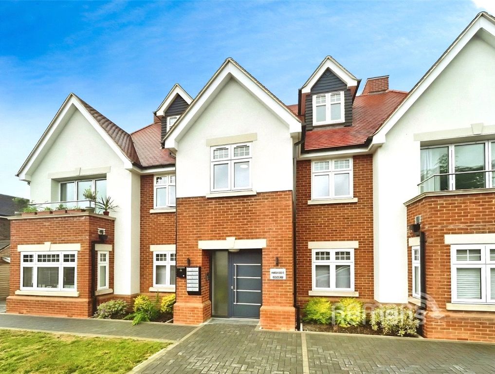 Property photo 1 of 2 1