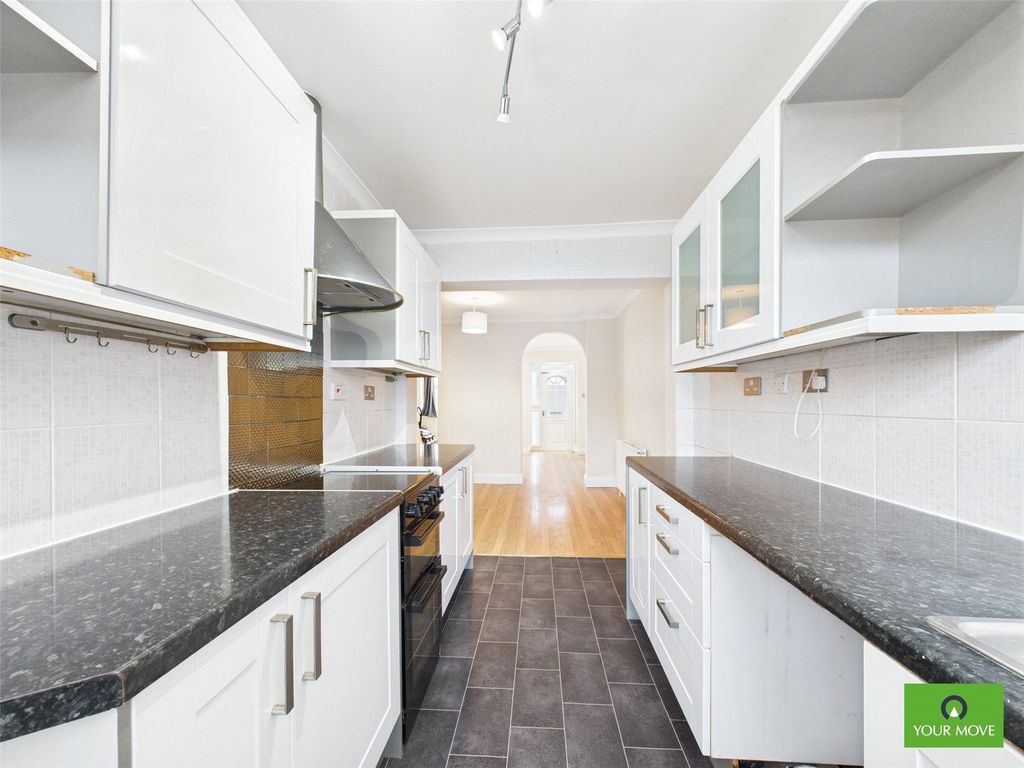 Property photo 3 of 17 Picture No. 13