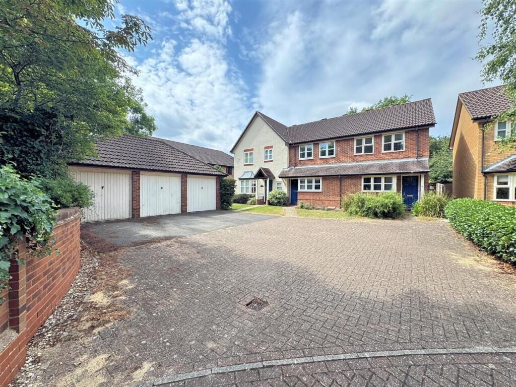 Property photo 1 of 12 4391210
