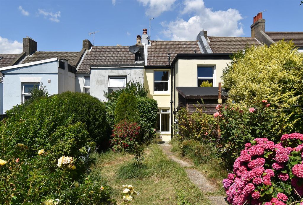 Property photo 1 of 20 Garden