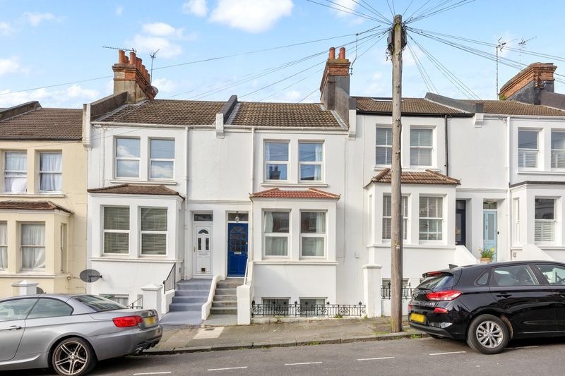 Property photo 1 of 19 Photo 18