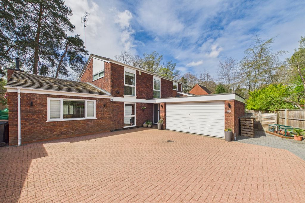 Property photo 1 of 20 Picture No. 32