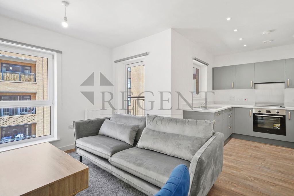 Property photo 1 of 14 (Main)