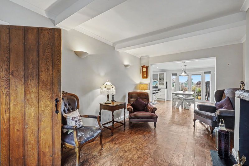 Property photo 3 of 43 Photo 16