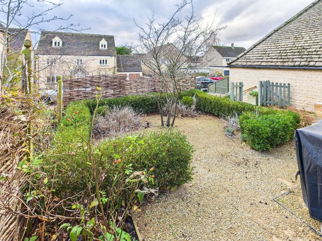 Additional image 23 of 4 bed detached house for saleWychwood Close, Charlbury, Chipping Norton OX7