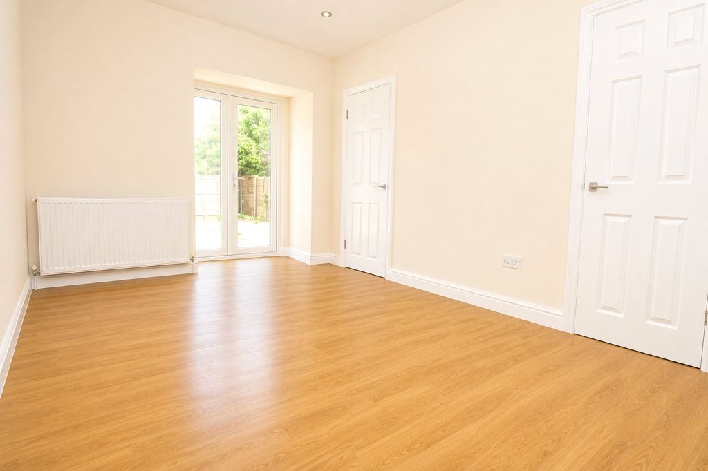Property photo 2 of 11 Reception Room