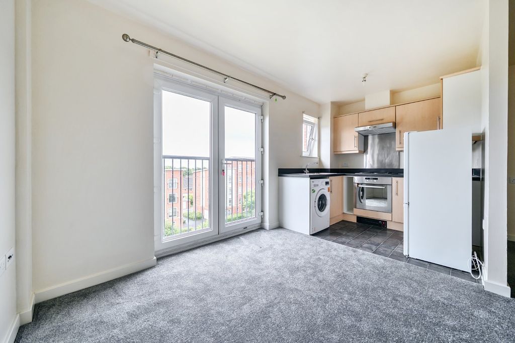 Property photo 2 of 11 Picture No. 05
