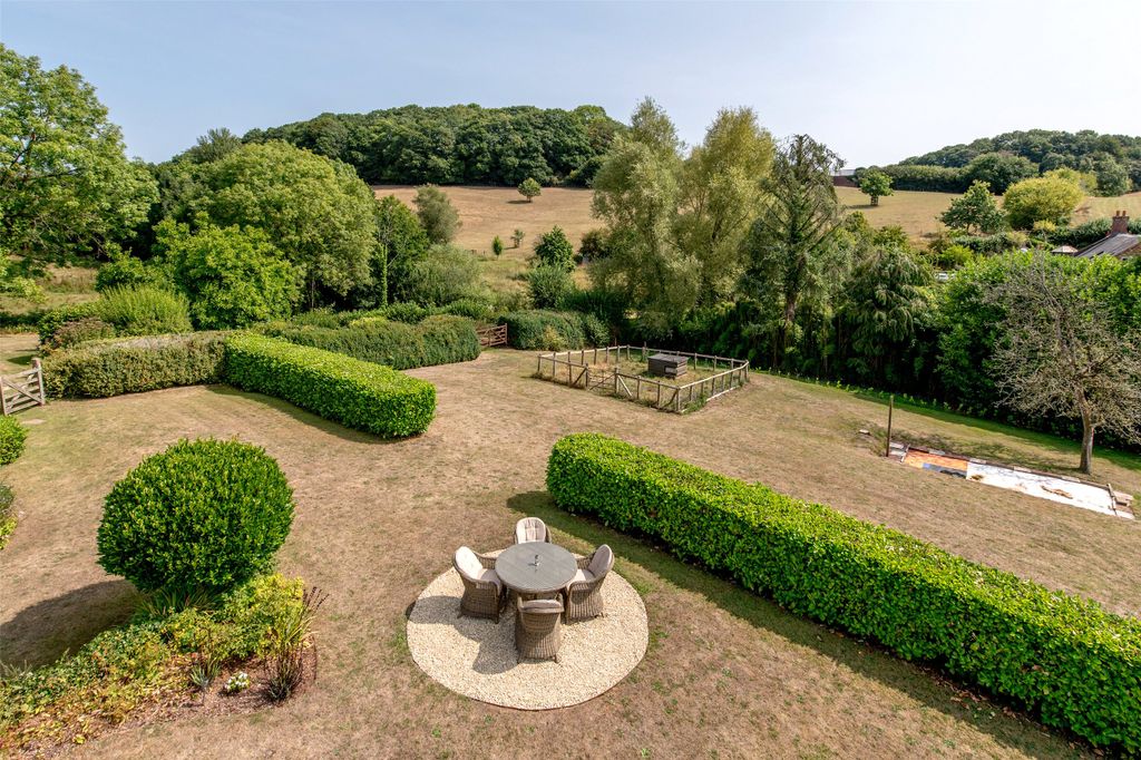 Property photo 2 of 22 Picture No. 07