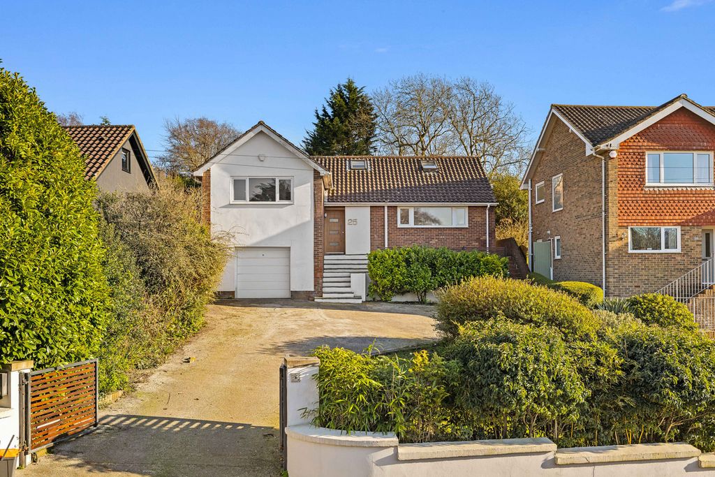 Property photo 1 of 21