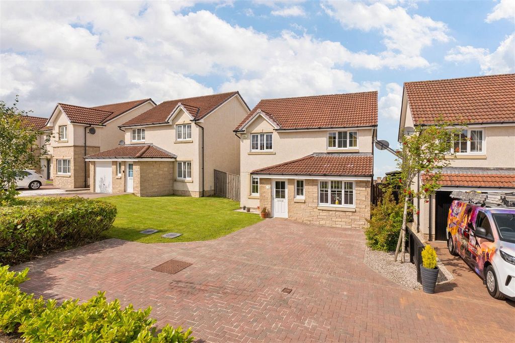 Property photo 1 of 32 28.Jpg