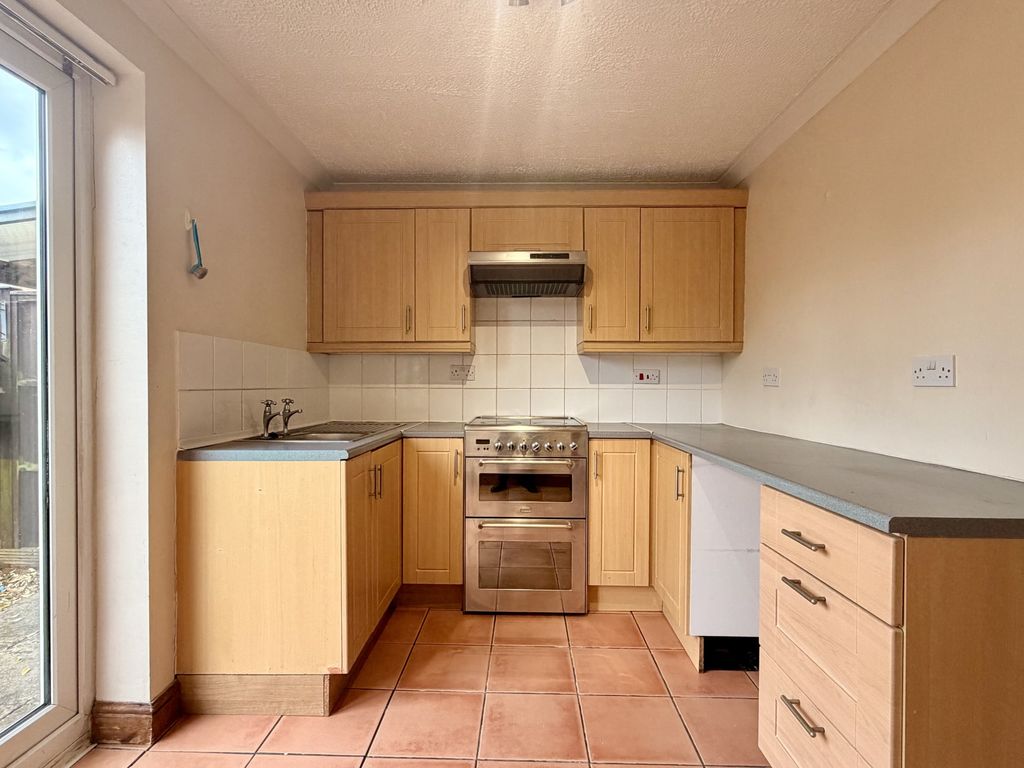 Property photo 2 of 13 Kitchen