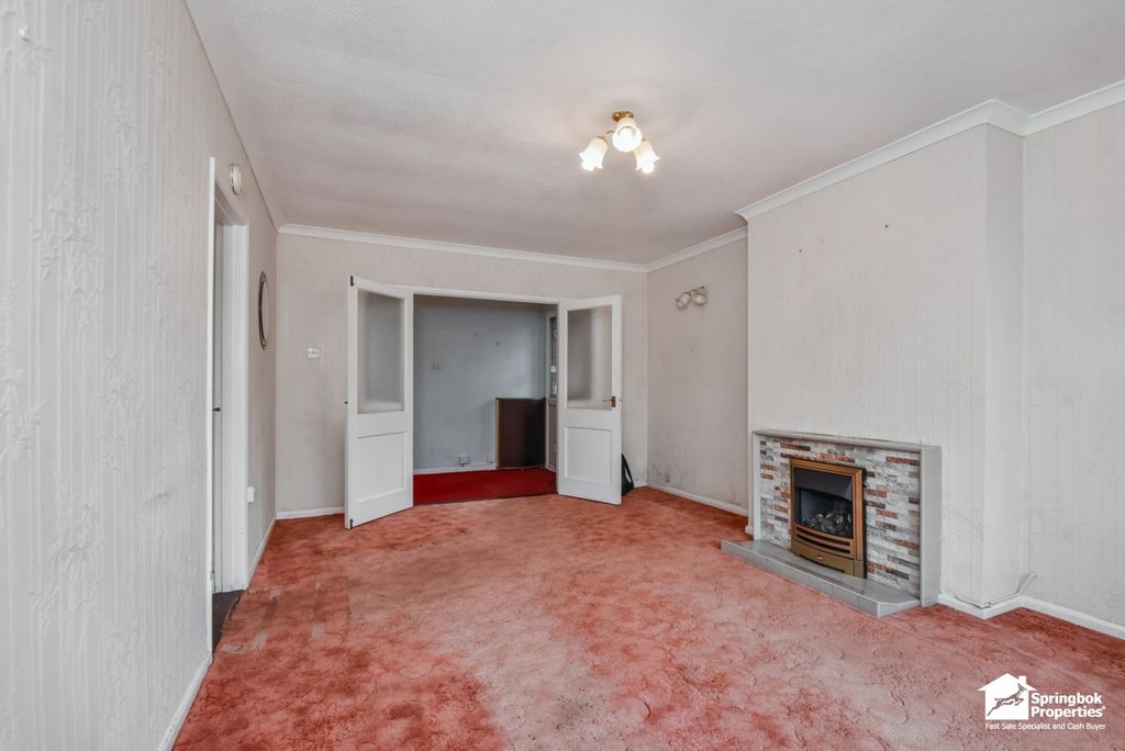 Property photo 2 of 11 Image 2