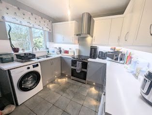 Additional image 8 of 2 bed bungalow for sale2 Screel Drive, Dalbeattie DG5