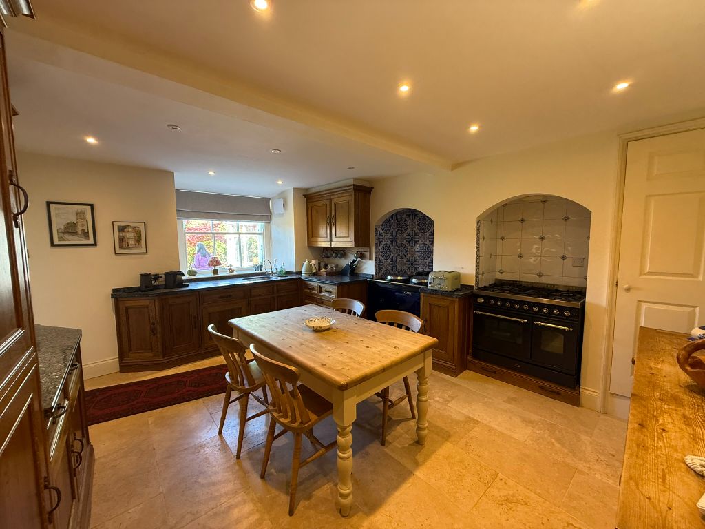 Property photo 3 of 20 Img_3538