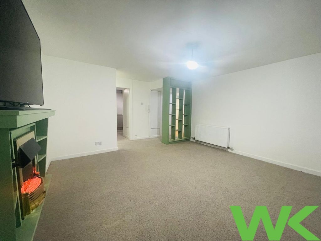 Property photo 2 of 7 Reception Room