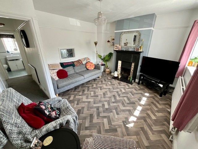 Property photo 3 of 16 16