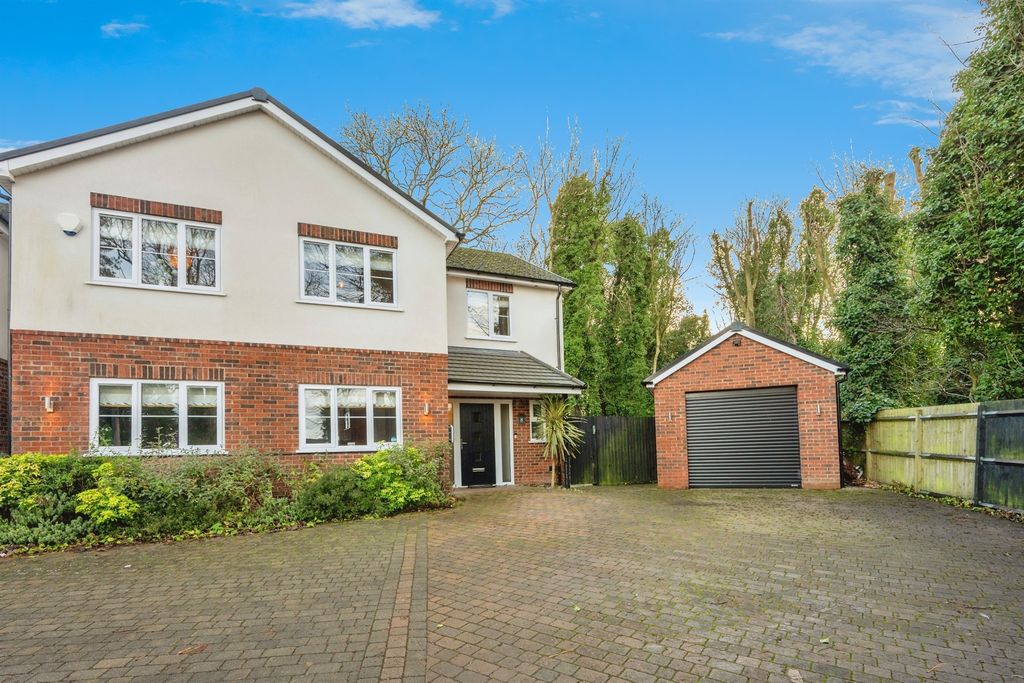 Property photo 1 of 23