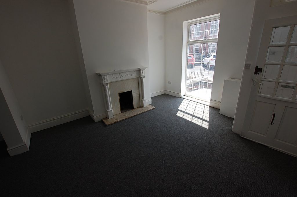 Property photo 3 of 11 Picture No. 02