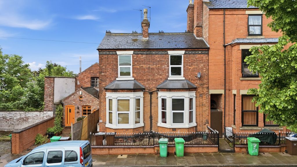 Property photo 1 of 15 Picture No. 10