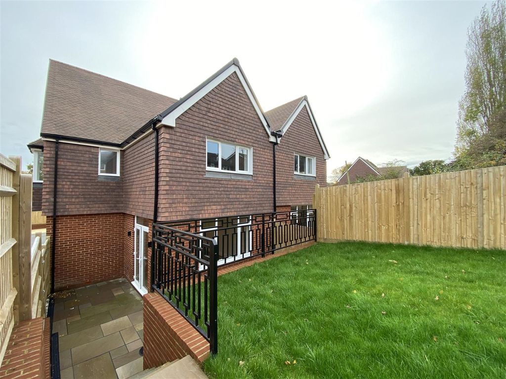 Property photo 3 of 11 Img_3871.Jpeg