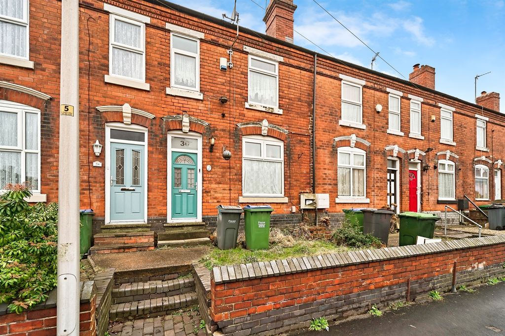 Property photo 1 of 17