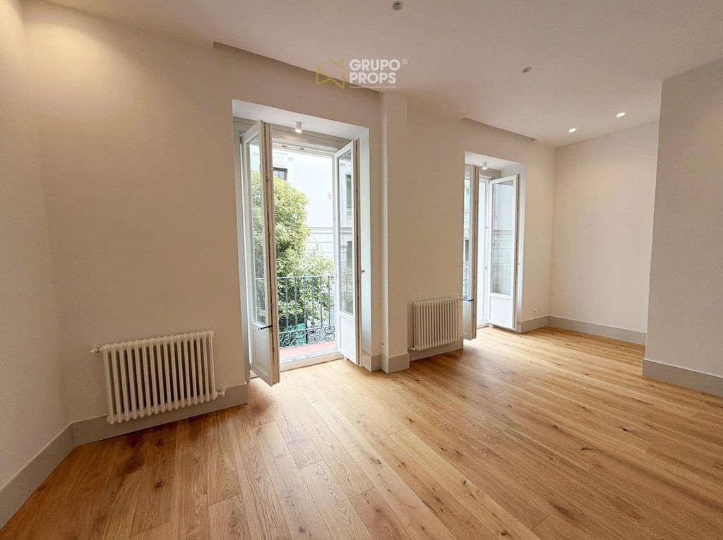 Property photo 1 of 51